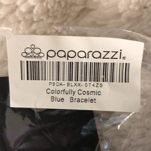 🌞Paparazzi Blue Jewelry Bracelet and Earrings New! - Picture 5 of 5